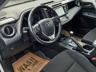 Toyota Rav 4 foto 6