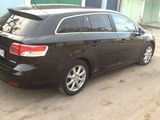 Toyota Avensis foto 6