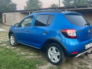 Dacia Sandero Stepway foto 1