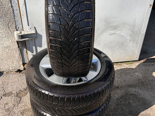 235/60 r18 Nexen