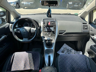 Toyota Auris foto 10