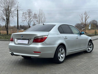 BMW 5 Series foto 4