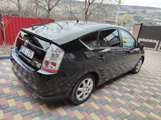 Toyota Prius foto 3