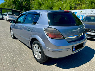 Opel Astra foto 3