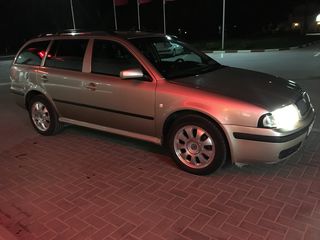 Skoda Octavia foto 1