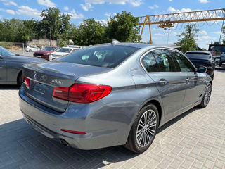 BMW 5 Series foto 3