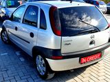 Opel Corsa foto 5