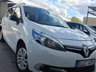 Renault Grand Scenic foto 1