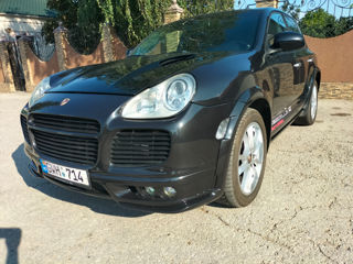 Porsche Cayenne foto 7