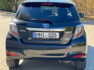 Toyota Yaris foto 4