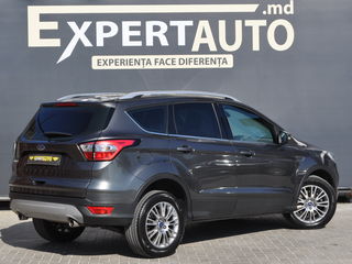 Ford Kuga foto 7