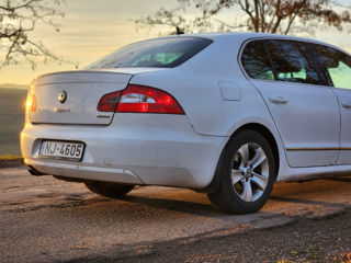 Skoda Superb foto 6