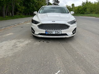 Ford Fusion фото 2