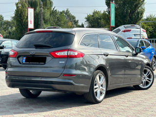 Ford Mondeo foto 3