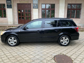 Opel Astra foto 8