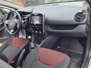 Renault Clio foto 5