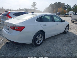 Chevrolet Malibu foto 4