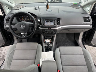 Volkswagen Sharan foto 9