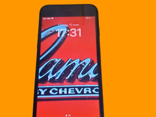Iphone 8 256 gb 2800 lei