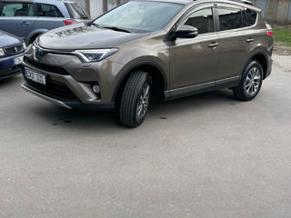 Toyota Rav 4 foto 3