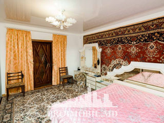 Apartament cu 4 camere, 110 m², Buiucani, Chișinău foto 7