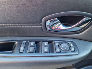 Renault Grand Scenic foto 11