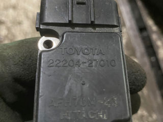 Расходомер воздуха toyota contor de masă de aer22204-0j010    22204-27010 foto 2