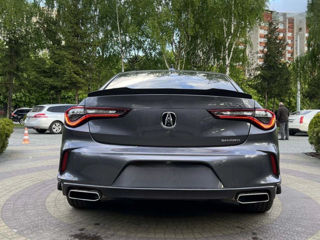 Acura TLX foto 9