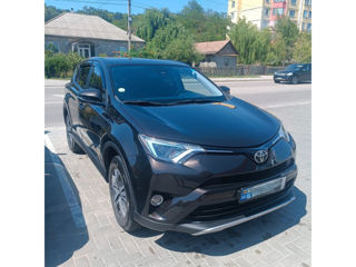 Toyota Rav 4 foto 1