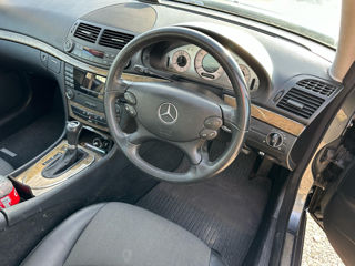 Mercedes E-Class foto 10