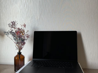 MacBook Pro 16 M3 Pro Space Black 512GB foto 2