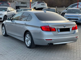 BMW 5 Series foto 3