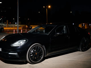 Porsche Panamera foto 3