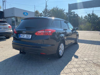 Ford Focus foto 4