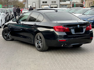 BMW 5 Series foto 3