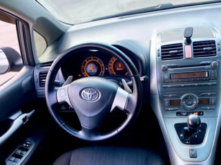 Toyota Auris foto 7