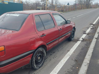 Volkswagen Vento foto 2