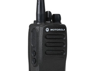 Motorola DP 040 DMR Analogue Digital 403/470 Мгц 136/174Мгц foto 2