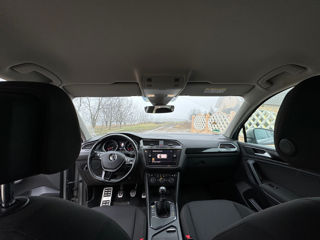 Volkswagen Tiguan foto 8