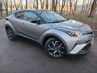 Toyota C-HR foto 3