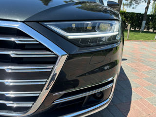 Audi A8 foto 18