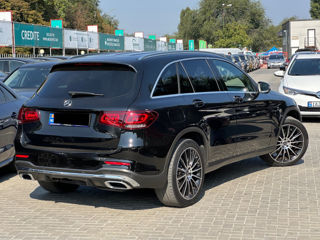 Mercedes GLC foto 3