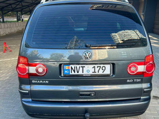 Volkswagen Sharan foto 4