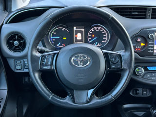 Toyota Yaris foto 11