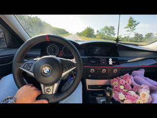 BMW 5 Series foto 4