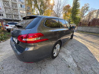 Peugeot 308 foto 9