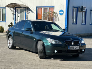 BMW 5 Series foto 4