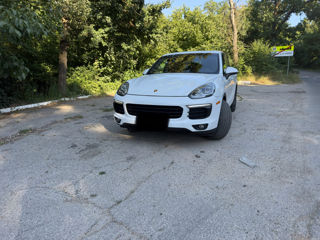 Porsche Cayenne foto 1