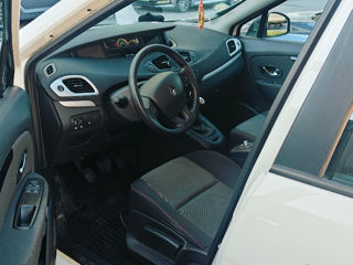 Renault Grand Scenic foto 3