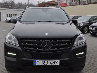 Mercedes ML Class foto 1